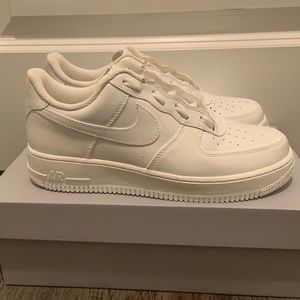 Used Nike Air Force 1 07 Low